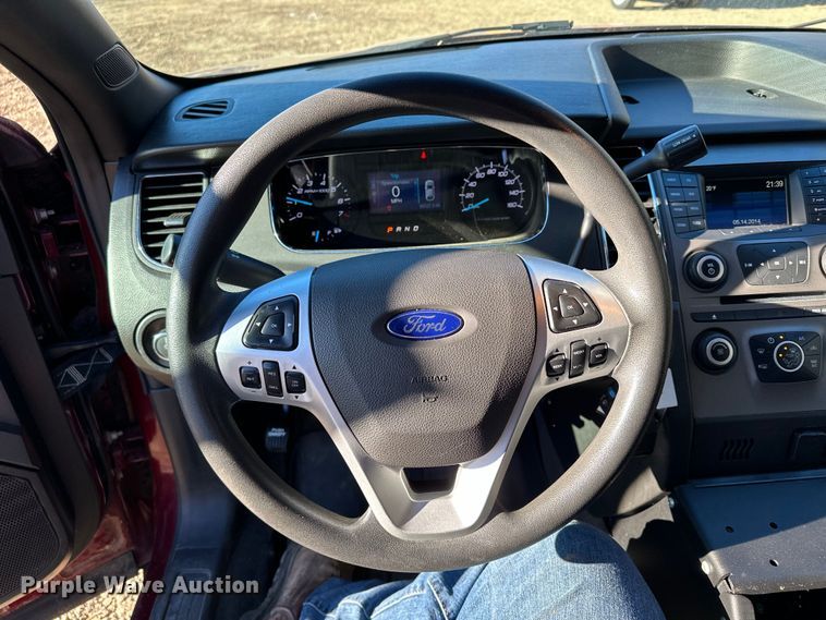 image for item LO9432 2016 Ford Taurus Police Interceptor