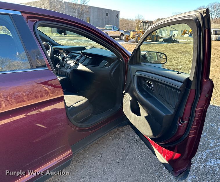 image for item LO9432 2016 Ford Taurus Police Interceptor