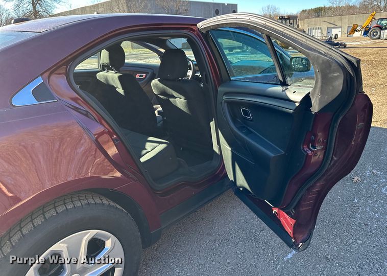 image for item LO9432 2016 Ford Taurus Police Interceptor