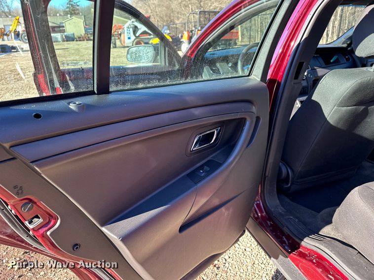 image for item LO9432 2016 Ford Taurus Police Interceptor