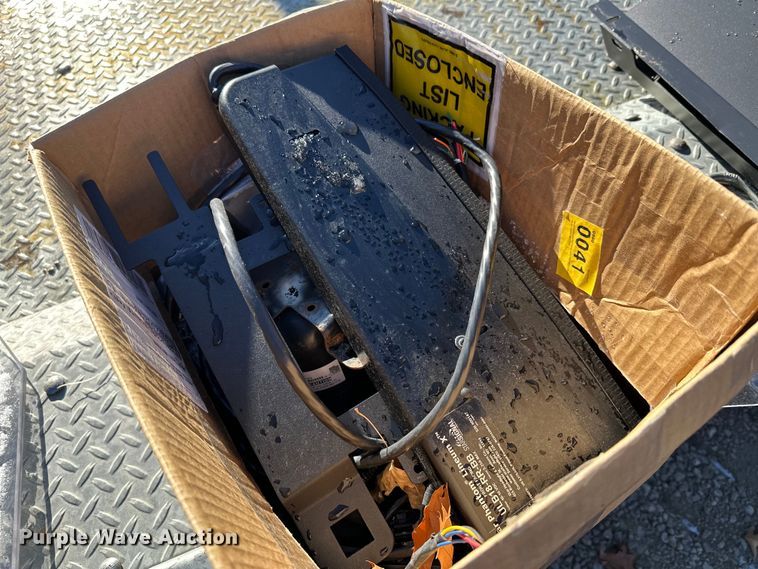 image for item LO9432 2016 Ford Taurus Police Interceptor