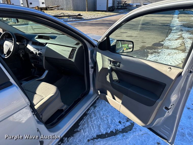 image for item LO9434 2008 Ford Focus
