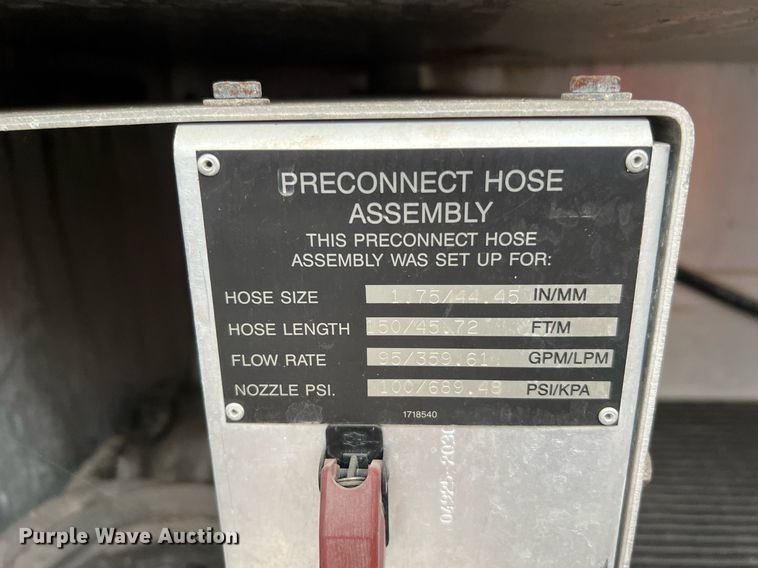 image for item MI9028 1993 Oshkosh TB 1500  fire truck