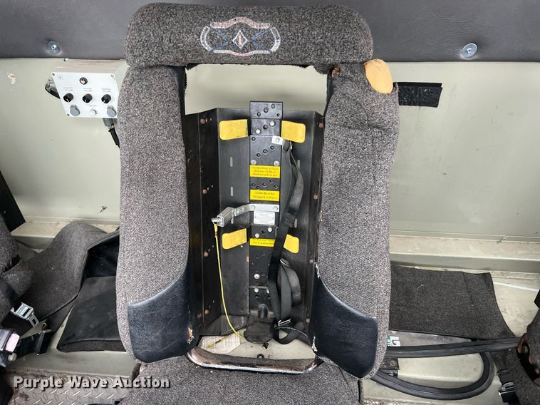 image for item MI9028 1993 Oshkosh TB 1500  fire truck