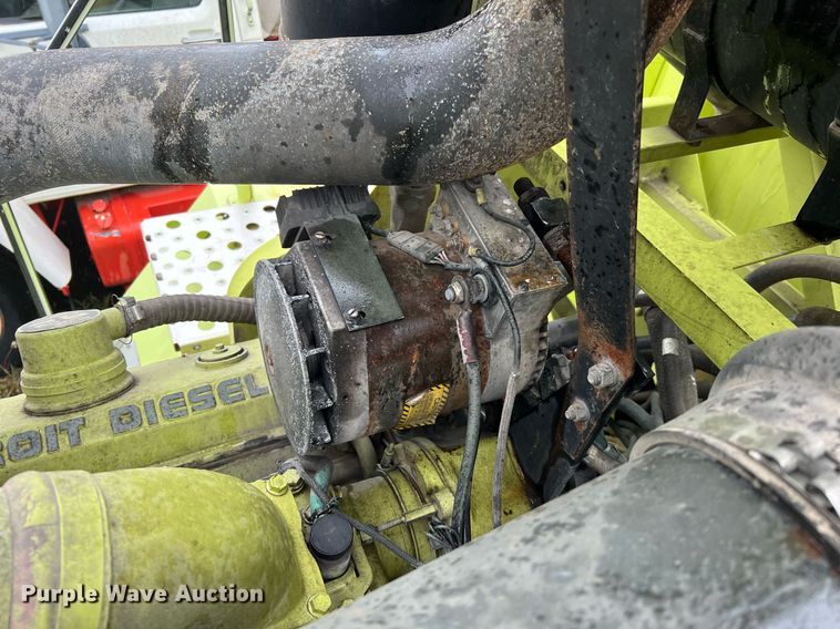 image for item MI9028 1993 Oshkosh TB 1500  fire truck