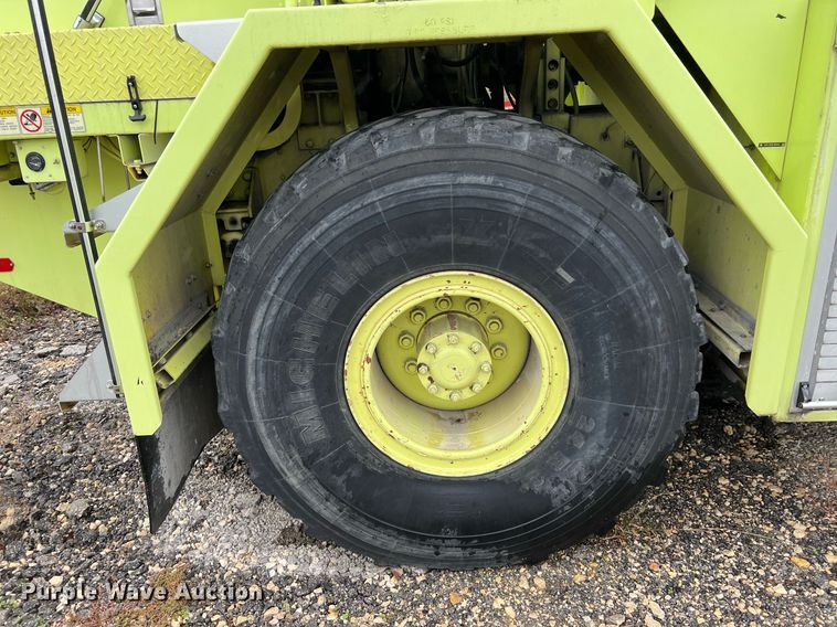 image for item MI9028 1993 Oshkosh TB 1500  fire truck