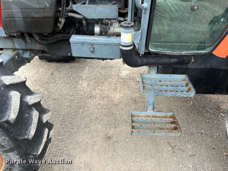 image for item MI9033 2005 Kubota M8200  MFWD tractor