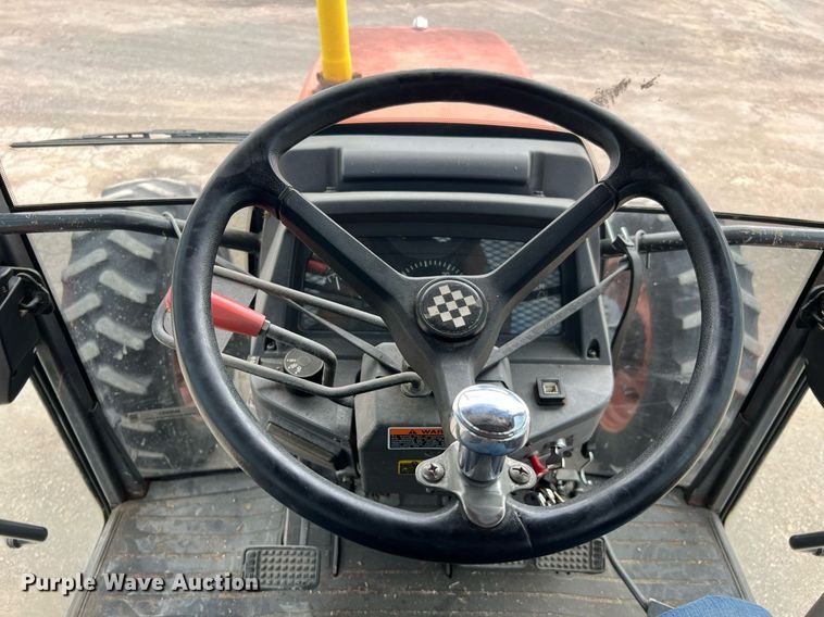 image for item MI9033 2005 Kubota M8200  MFWD tractor