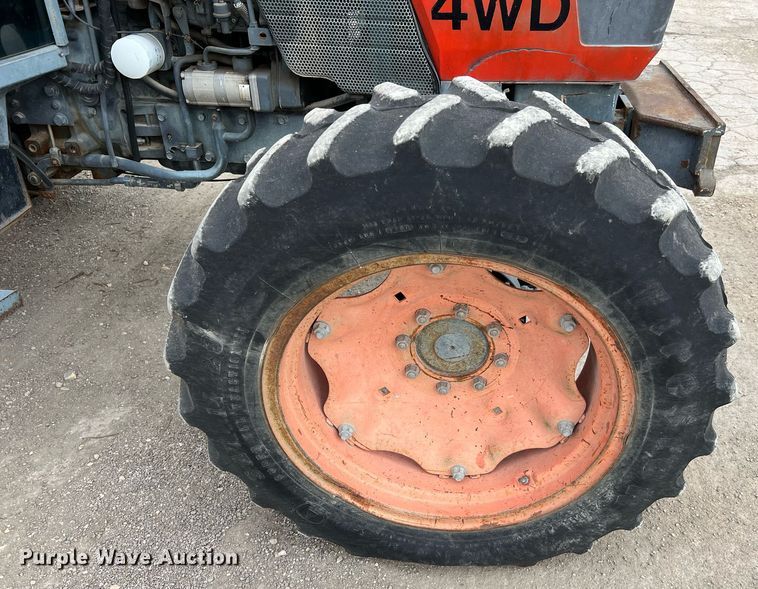 image for item MI9033 2005 Kubota M8200  MFWD tractor