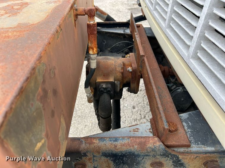 image for item MI9034 1991 GMC TopKick C6500  dump truck