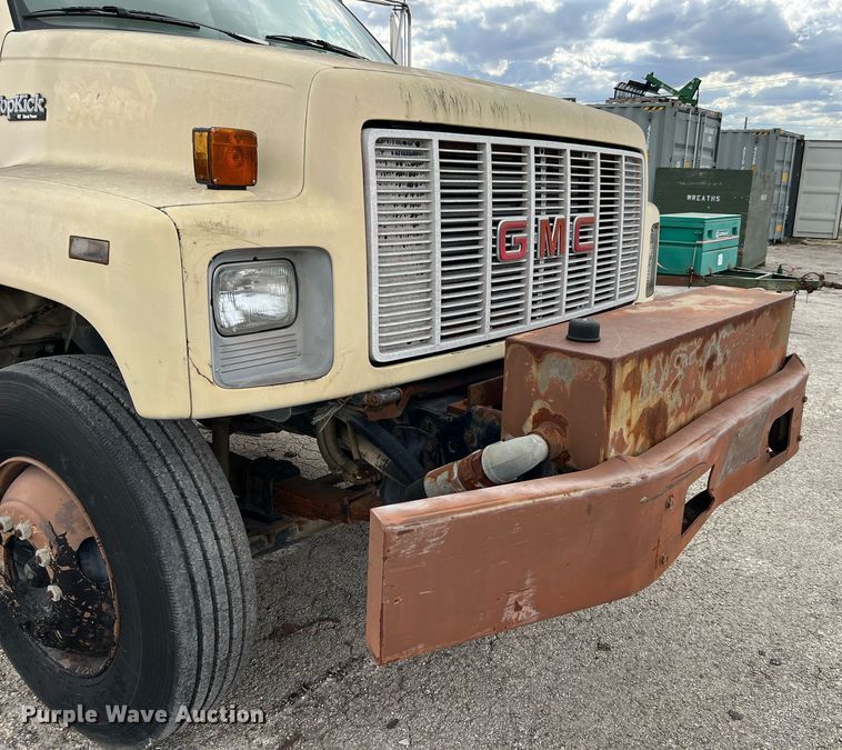 image for item MI9034 1991 GMC TopKick C6500  dump truck
