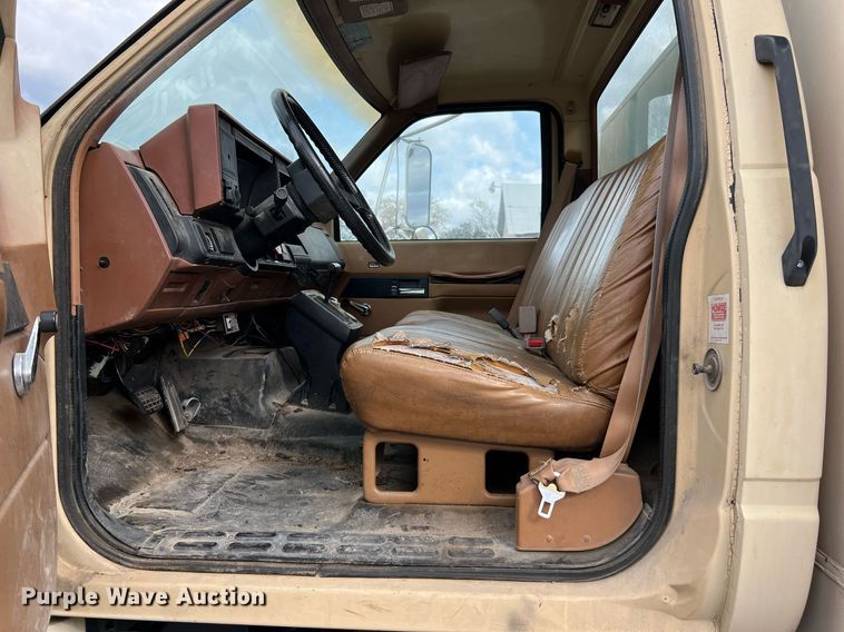 image for item MI9034 1991 GMC TopKick C6500  dump truck