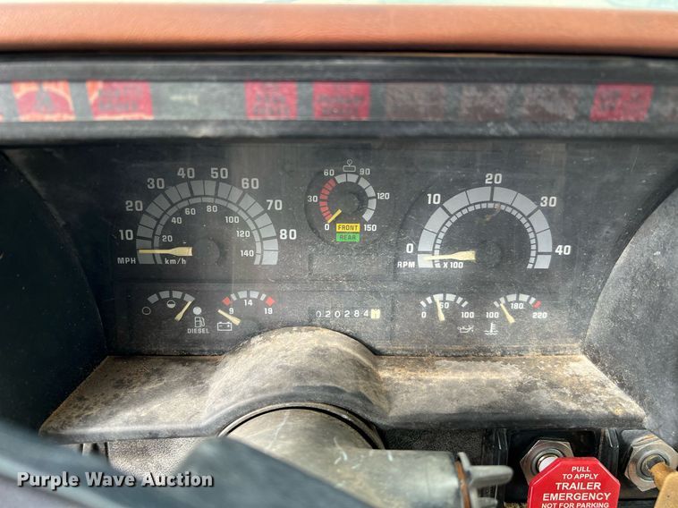 image for item MI9034 1991 GMC TopKick C6500  dump truck