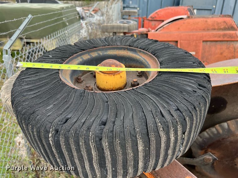 image for item MI9035 Ford New Holland FA5PVR  tractor