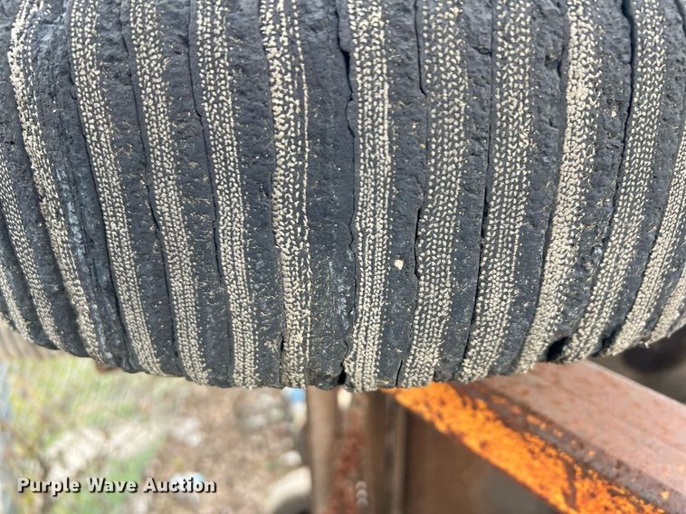 image for item MI9035 Ford New Holland FA5PVR  tractor