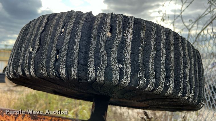 image for item MI9035 Ford New Holland FA5PVR  tractor