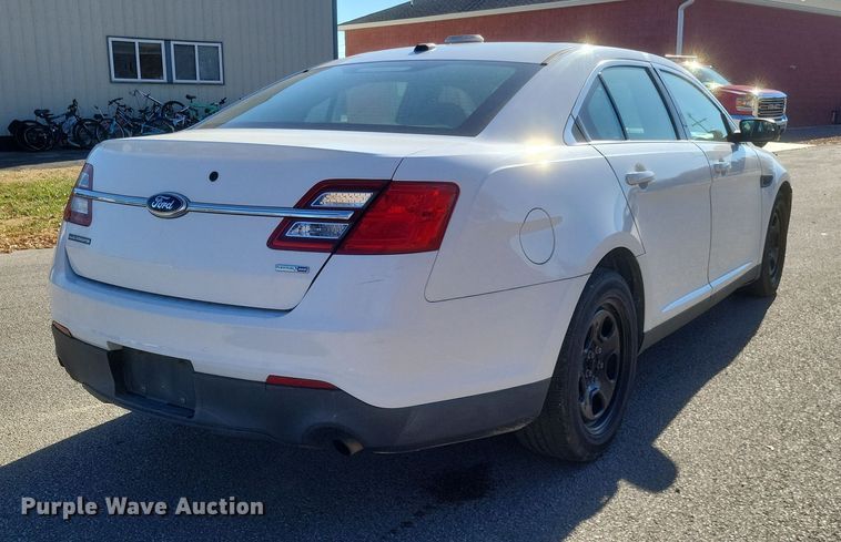 image for item MI9861 2013 Ford Taurus Police Interceptor