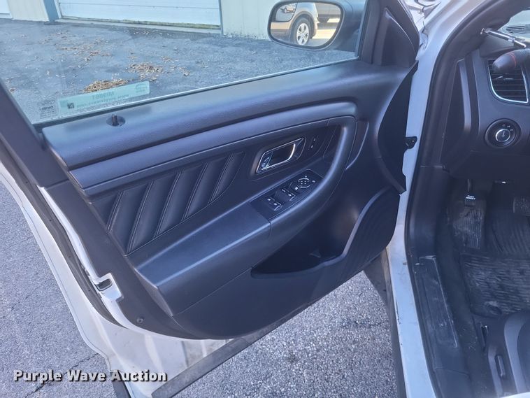 image for item MI9861 2013 Ford Taurus Police Interceptor