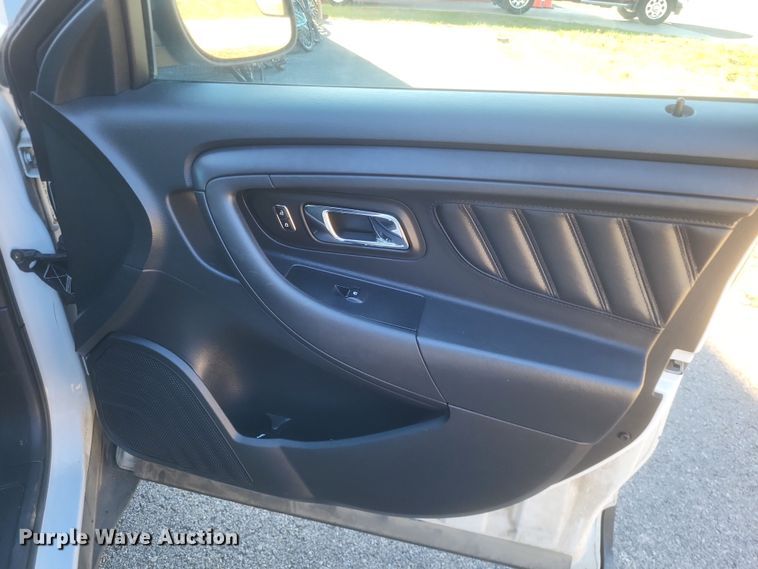 image for item MI9861 2013 Ford Taurus Police Interceptor