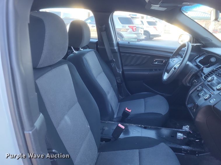 image for item MI9861 2013 Ford Taurus Police Interceptor