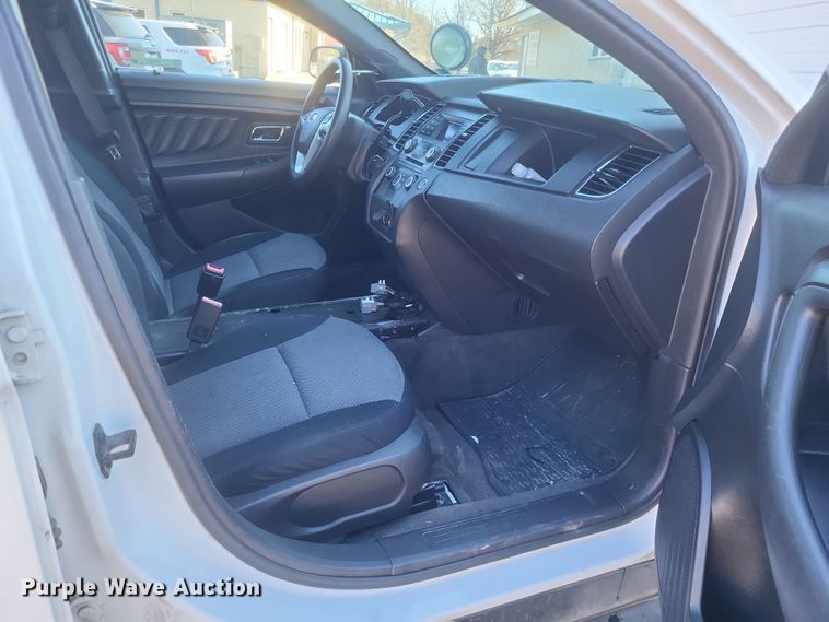 image for item MI9861 2013 Ford Taurus Police Interceptor