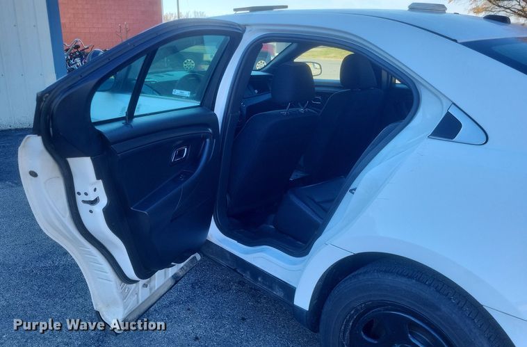 image for item MI9861 2013 Ford Taurus Police Interceptor