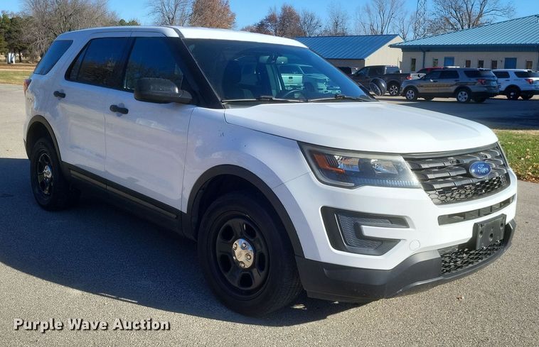 image for item MI9862 2017 Ford Explorer Police Interceptor  SUV
