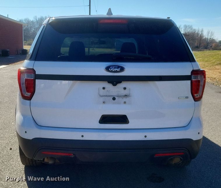 image for item MI9862 2017 Ford Explorer Police Interceptor  SUV