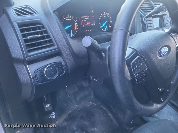 image for item MI9862 2017 Ford Explorer Police Interceptor  SUV