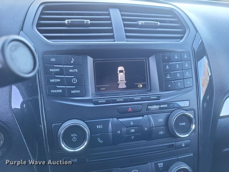 image for item MI9862 2017 Ford Explorer Police Interceptor  SUV