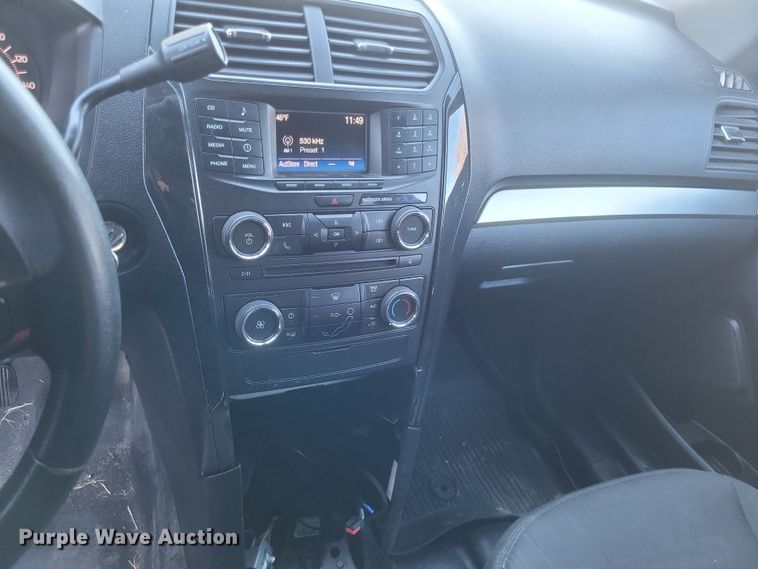 image for item MI9862 2017 Ford Explorer Police Interceptor  SUV