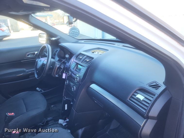 image for item MI9862 2017 Ford Explorer Police Interceptor  SUV