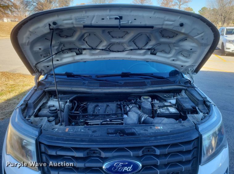 image for item MI9862 2017 Ford Explorer Police Interceptor  SUV