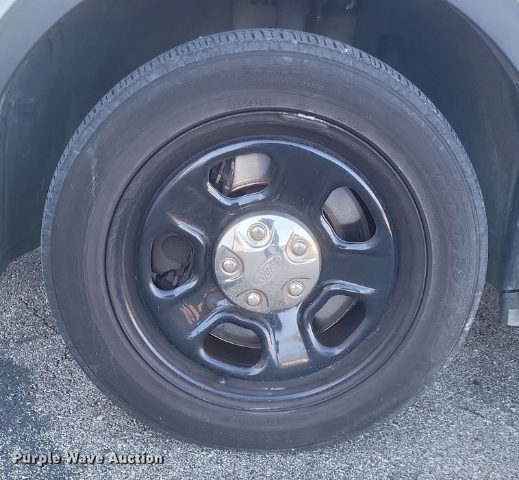 image for item MI9862 2017 Ford Explorer Police Interceptor  SUV