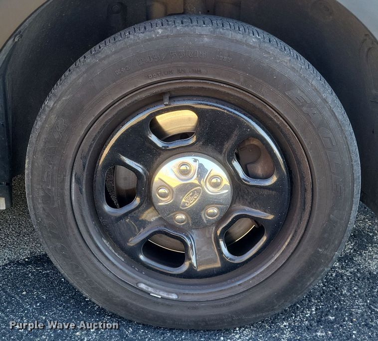 image for item MI9862 2017 Ford Explorer Police Interceptor  SUV