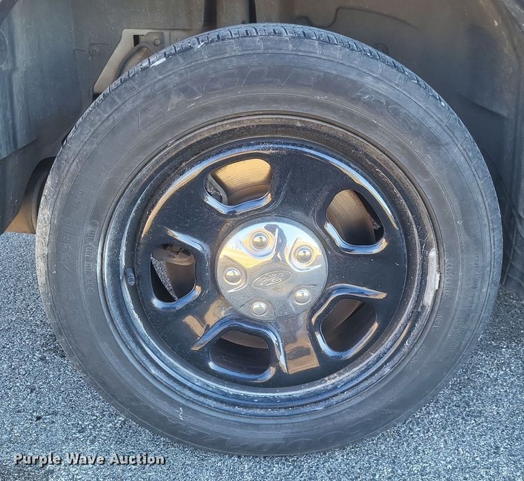 image for item MI9862 2017 Ford Explorer Police Interceptor  SUV