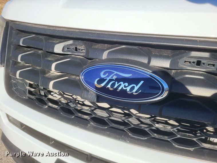 image for item MI9862 2017 Ford Explorer Police Interceptor  SUV