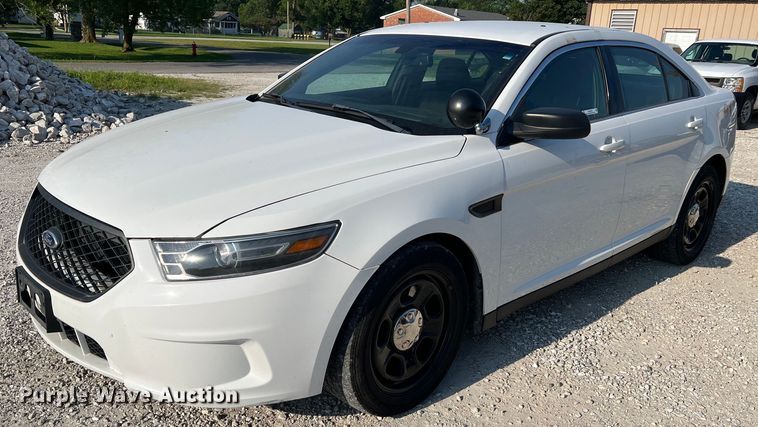 image for item NA9128 2017 Ford Taurus Police Interceptor
