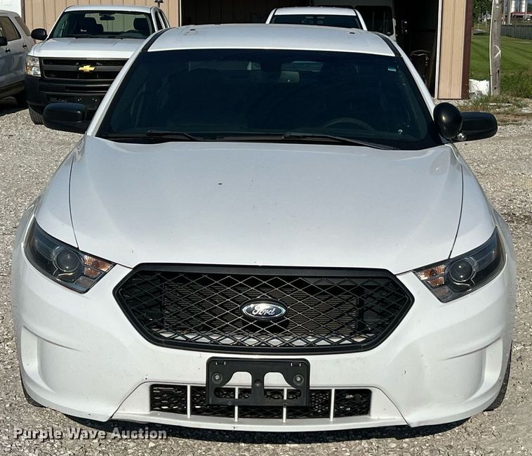 image for item NA9128 2017 Ford Taurus Police Interceptor