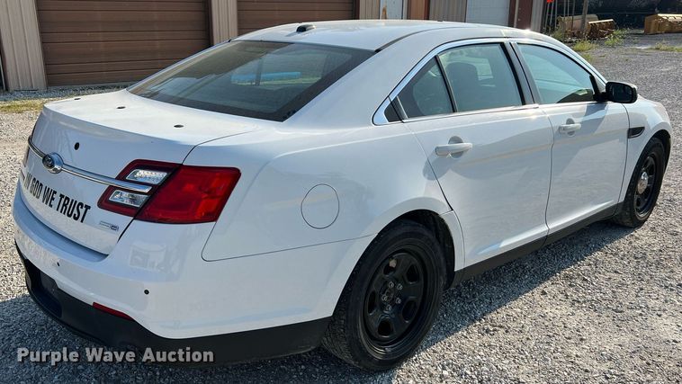 image for item NA9128 2017 Ford Taurus Police Interceptor