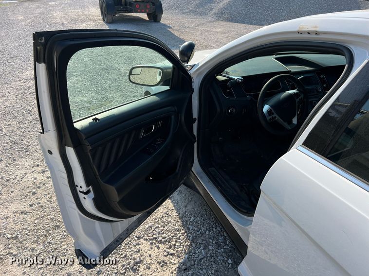 image for item NA9128 2017 Ford Taurus Police Interceptor