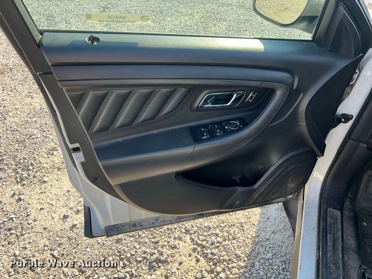 image for item NA9128 2017 Ford Taurus Police Interceptor