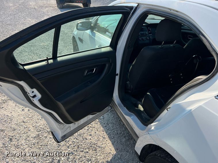 image for item NA9128 2017 Ford Taurus Police Interceptor