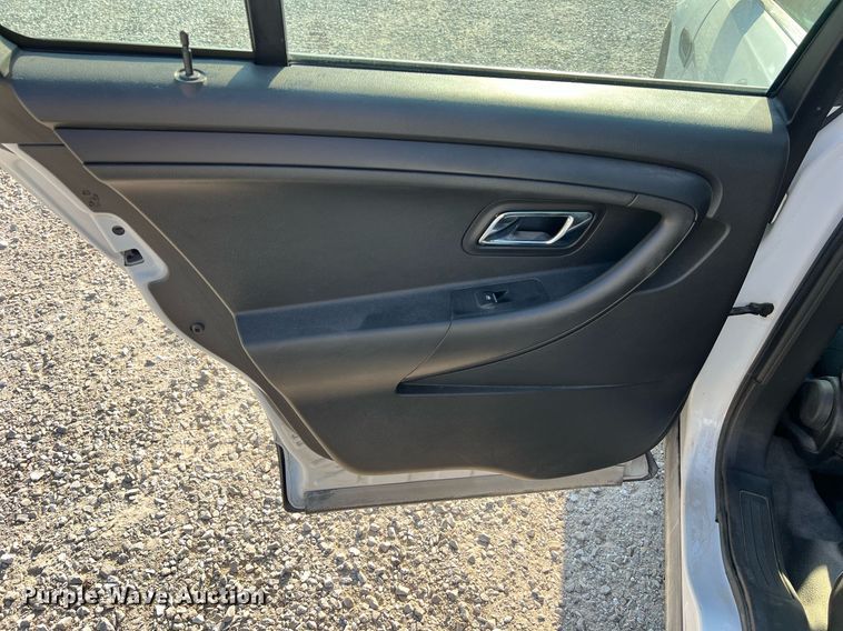 image for item NA9128 2017 Ford Taurus Police Interceptor