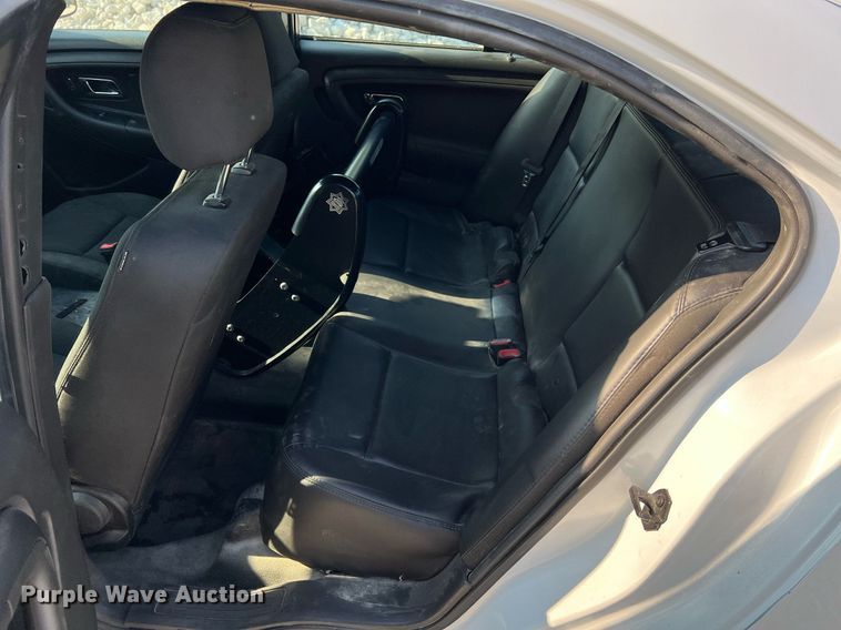 image for item NA9128 2017 Ford Taurus Police Interceptor