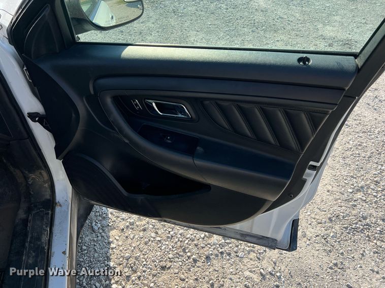 image for item NA9128 2017 Ford Taurus Police Interceptor