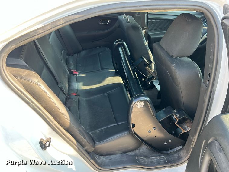 image for item NA9128 2017 Ford Taurus Police Interceptor