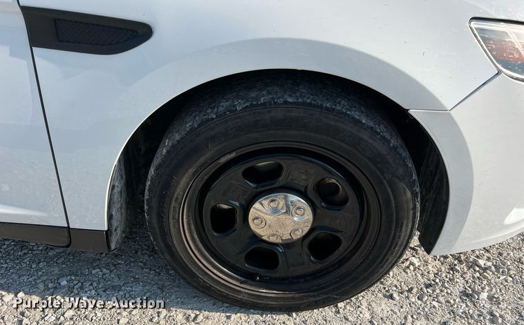 image for item NA9128 2017 Ford Taurus Police Interceptor