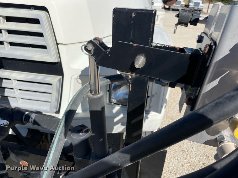 image for item NA9667 1994 Ford F600  water truck