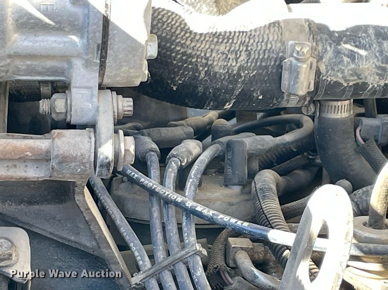 image for item NA9667 1994 Ford F600  water truck